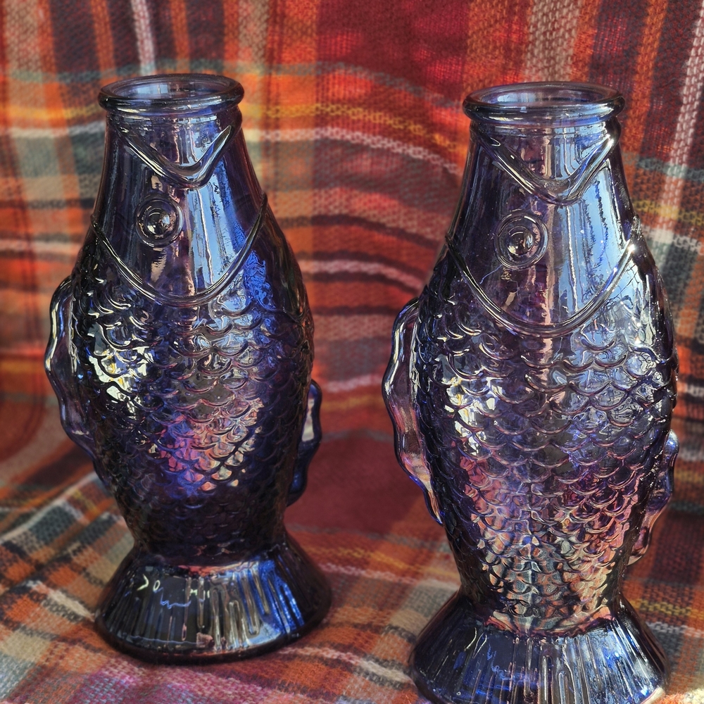 Iridescent Fish-Shaped Glass Vase